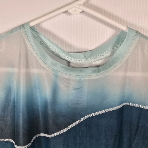 NWT Nike Women's Blue X Norblack Norwhite Dri-Fit Printed Tank Top Size XL - Picture 3 of 12